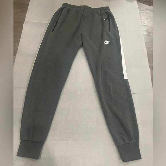 [XXL]Nike Gray Tapered Jogger Sweatpants Elastic Waistband - Picture 1 of 11